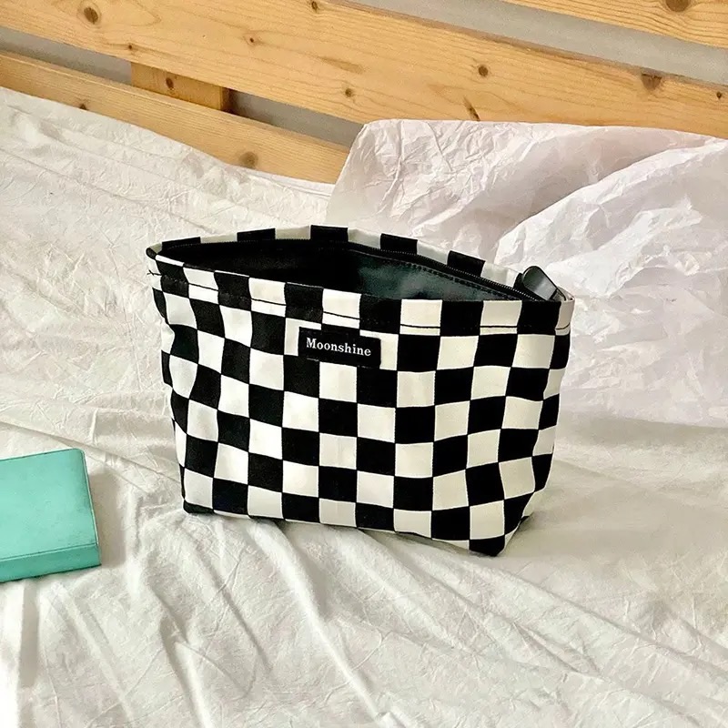 Black White Plaid Makeup Capacity Cosmetics Storage Portable Toiletry Bag Goth
